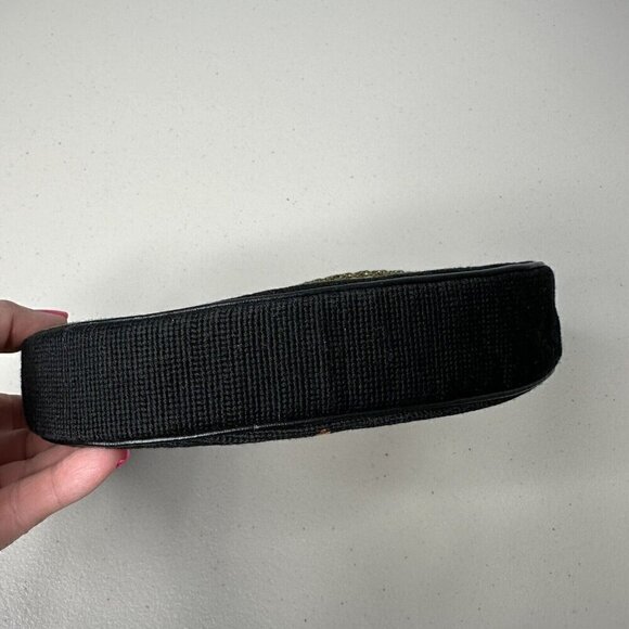 Vintage Handbag Tapestry Needlepoint Evening Framed Black Floral Gold Chain - Picture 5 of 16